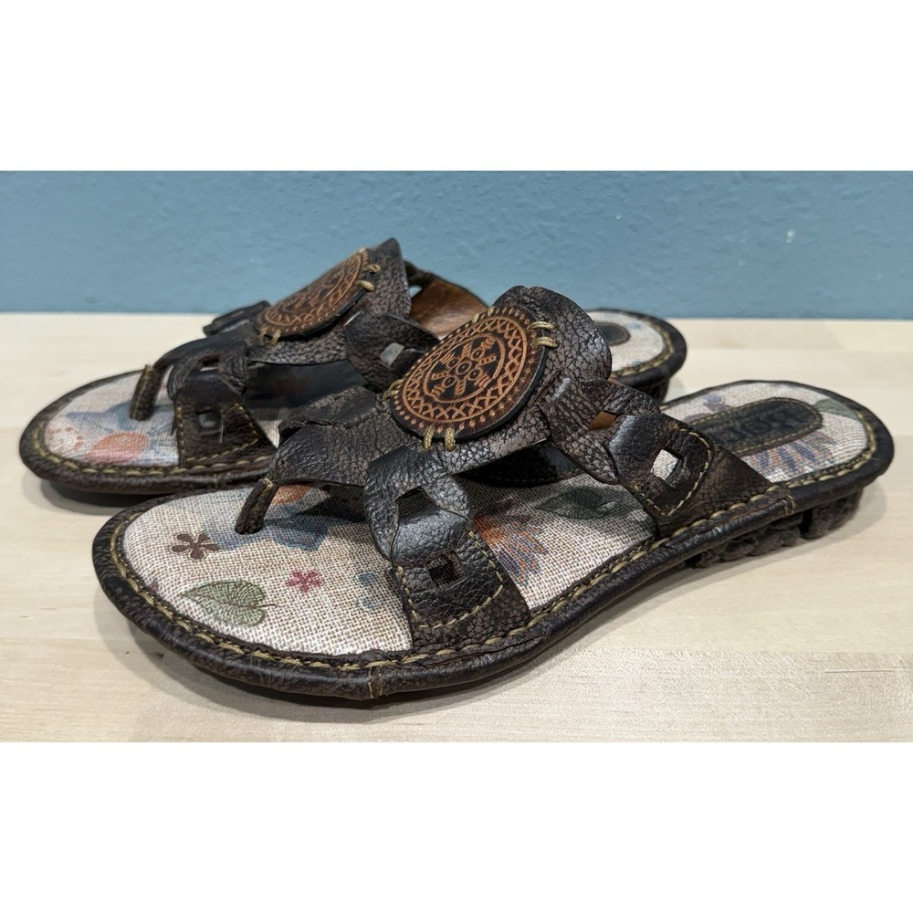 Born Josefina Sandals Women's 7M Brown leather Thong Open Toe 1# Wedge Slip on